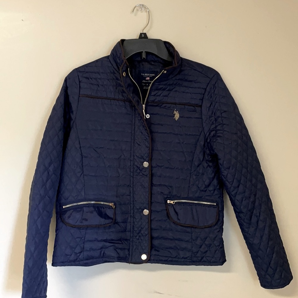 Women’s winter Jacket.